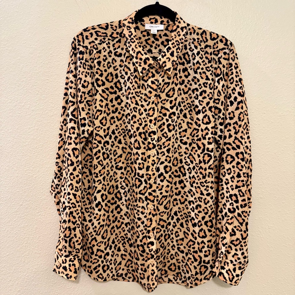 ON 34th Chic Leopard Print Women's Blouse